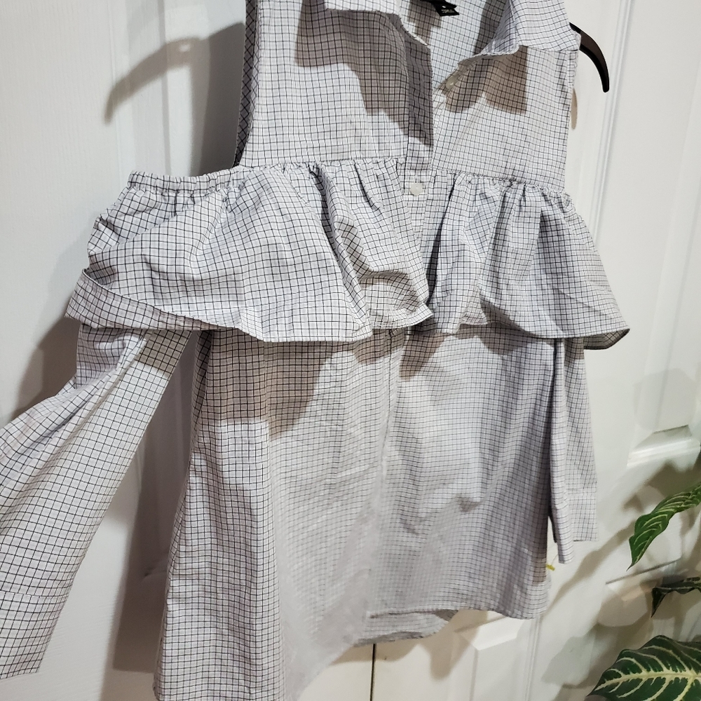 WORTHINGTON Button Up - Picture 5 of 6
